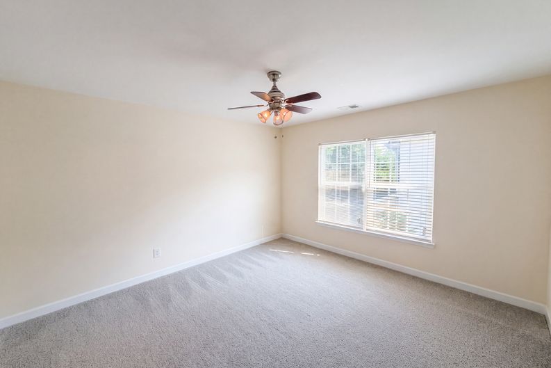 Photo 15 of 28 of 1139 Donelea Ln NW, Concord, NC