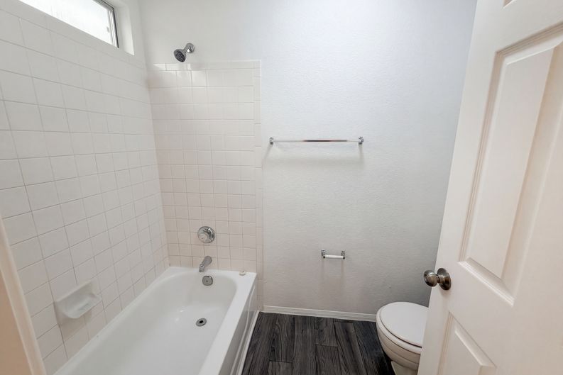 Photo 13 of 20 of 4058 W Chama Dr, Glendale, AZ