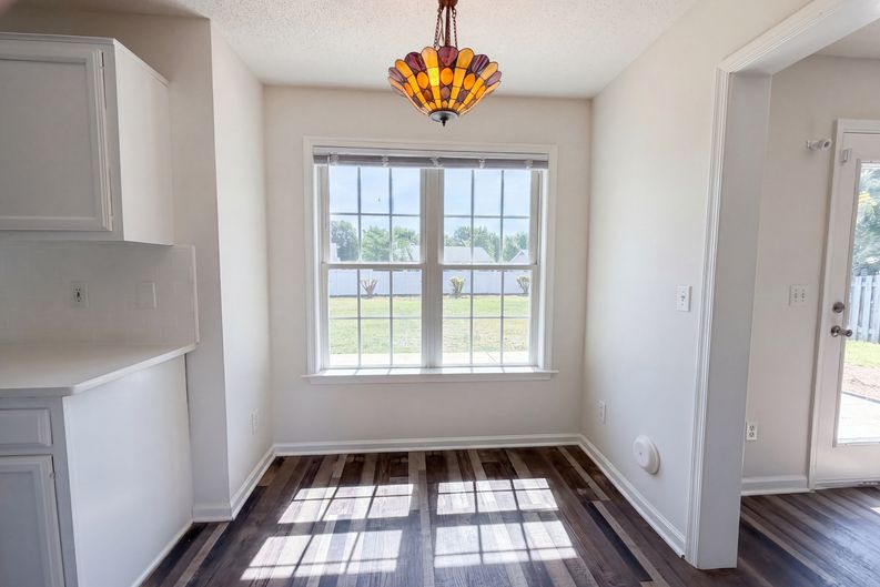 Photo 6 of 17 of 135 Brookgreen Ct, Kernersville, NC