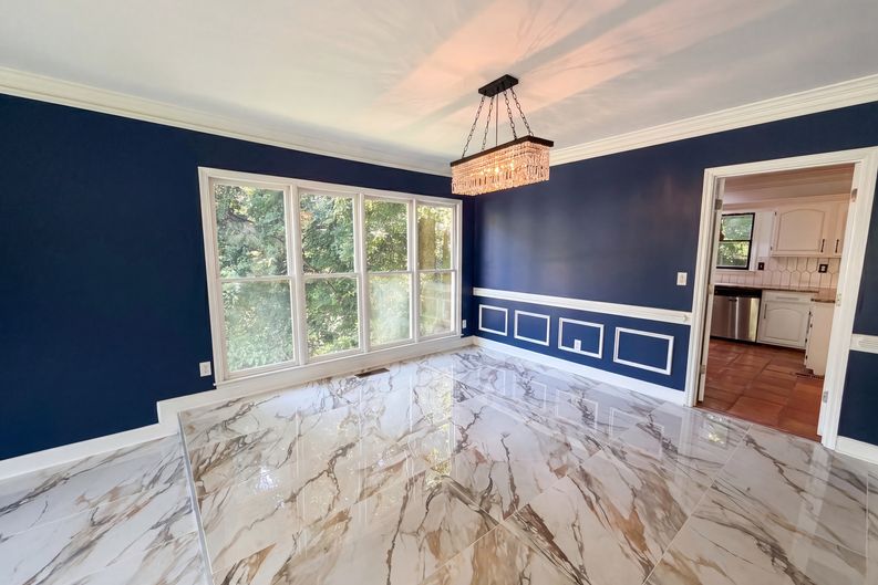 Photo 8 of 28 of 644 Laurel Wood Dr SW, Marietta, GA