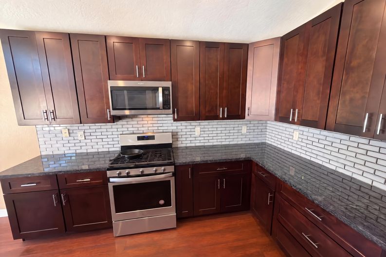 Photo 14 of 37 of 11787 S 174th Ave, Goodyear, AZ