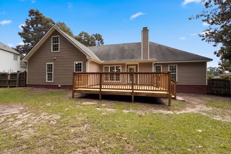 Photo 5 of 29 of 105 Sorrel Tree Ln, Elgin, SC