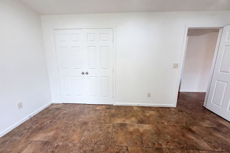 Photo 8 of 26 of 2722 E Nisbet Rd, Phoenix, AZ