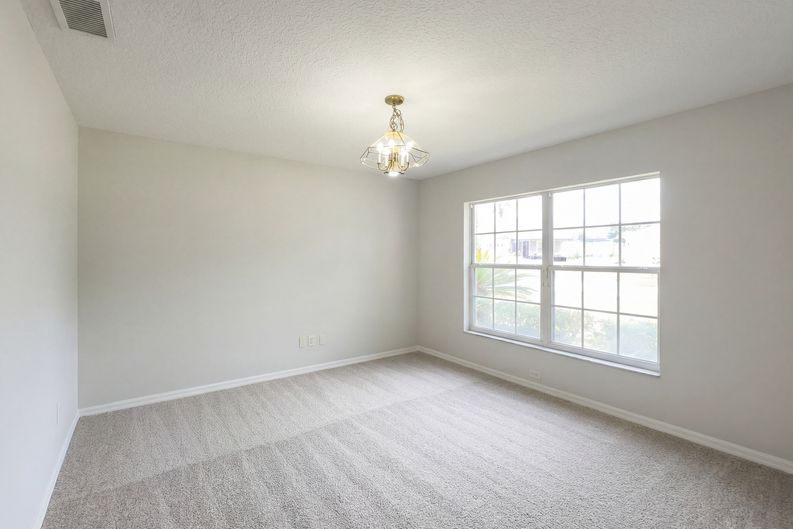 Photo 8 of 24 of 1021 Dekleva Dr, Apopka, FL