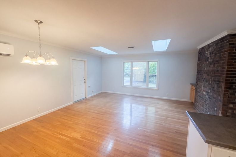 Photo 6 of 14 of 6908 Laurdane Rd, Raleigh, NC