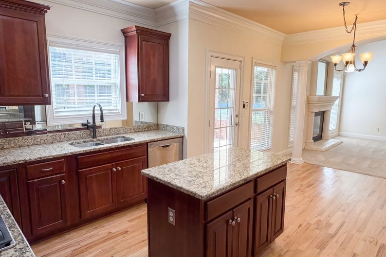 Photo 12 of 64 of 207 Cagle Ct, McDonough, GA
