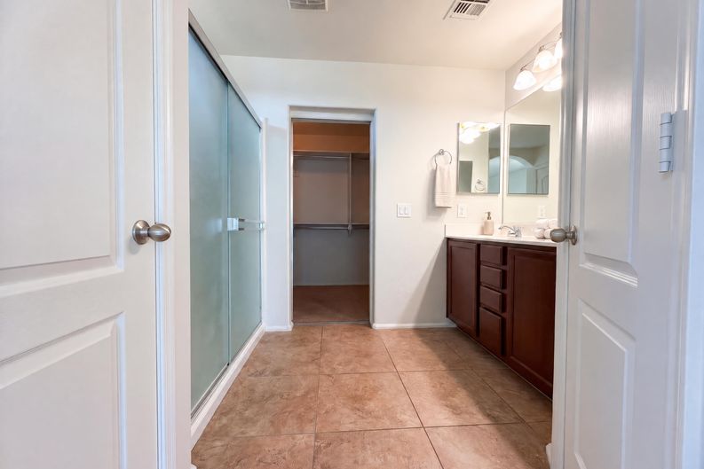 Photo 10 of 19 of 786 W Mesquite Tree Ln, San Tan Valley, AZ