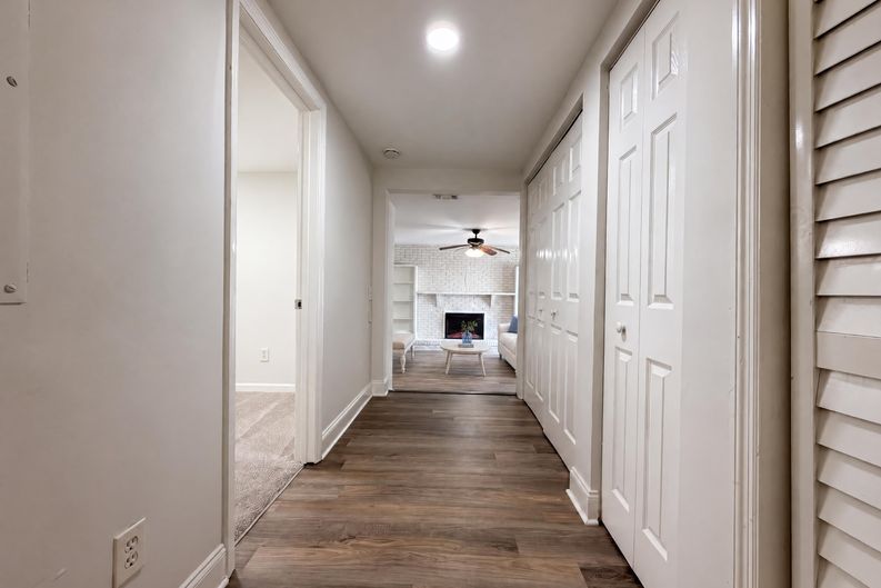 Photo 17 of 19 of 7008 Thurston Rd, Jacksonville, FL