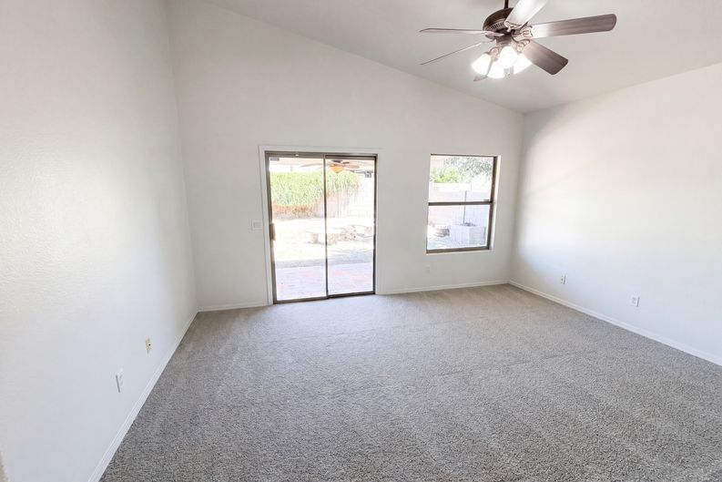 Photo 8 of 28 of 8271 N 112th Ave, Peoria, AZ
