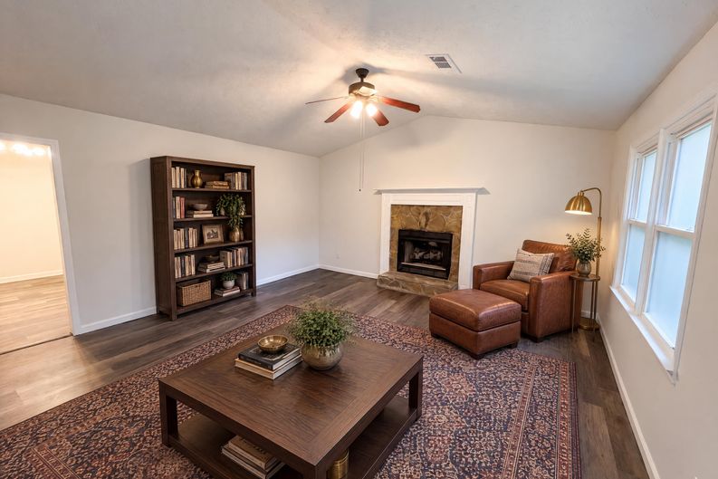 Photo 3 of 21 of 204 Arbor Way, Dallas, GA