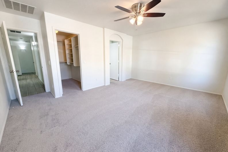 Photo 4 of 19 of 12609 W Pasadena Ave, Litchfield Park, AZ