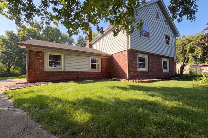 Photo 20 of 26 of 85 Tarry Ct, Greenwood, IN