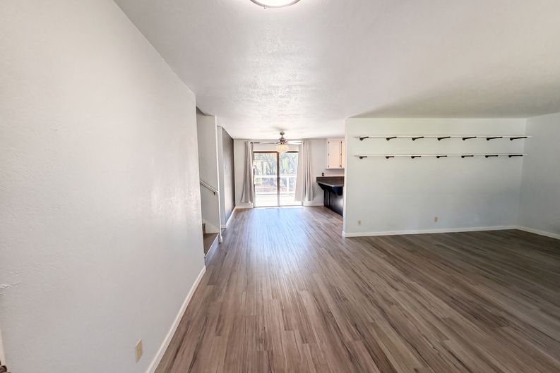 Photo 6 of 34 of 23944 Oakmont Way, Auburn, CA