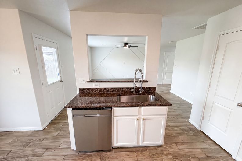 Photo 9 of 21 of 20523 Freedom River Dr, Humble, TX