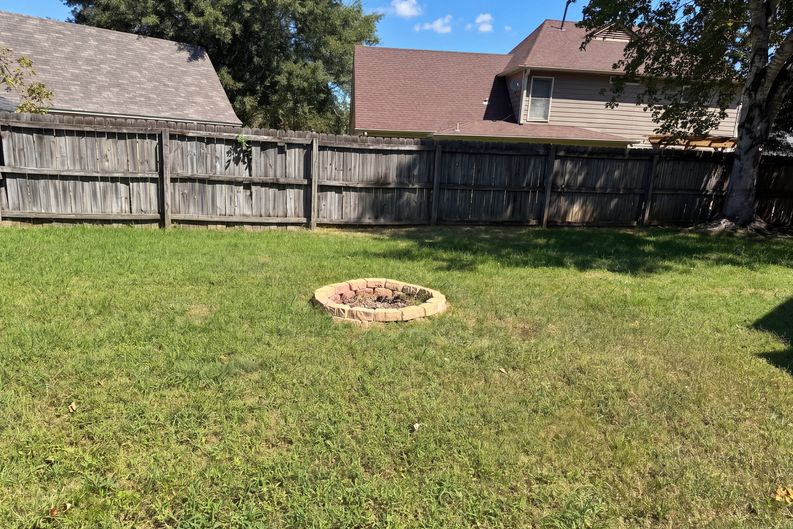 Photo 68 of 80 of 164 Doris Meadow Cv, Collierville, TN