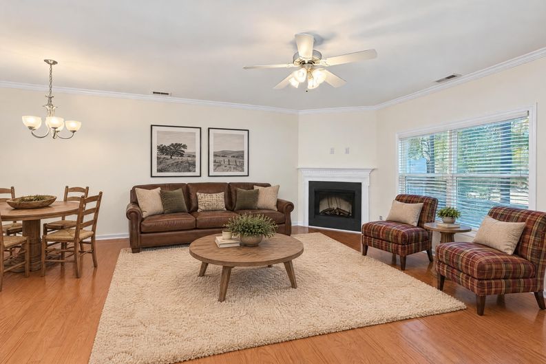 Photo 5 of 18 of 705 Keystone Park Dr, Morrisville, NC