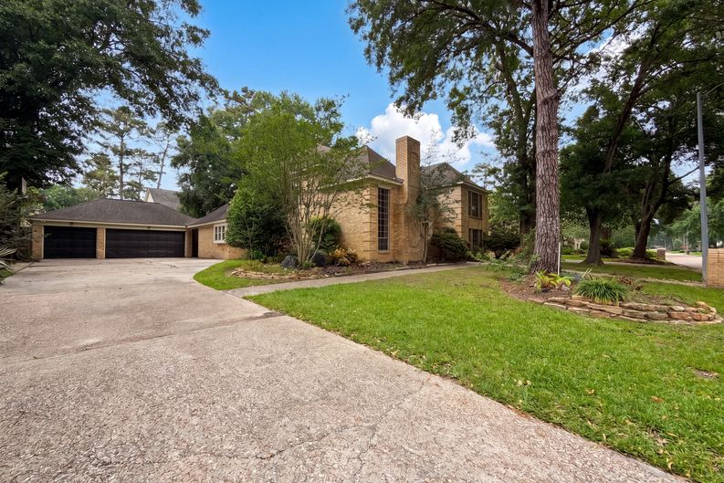Photo 24 of 27 of 6902 Fawncliff Dr, Houston, TX