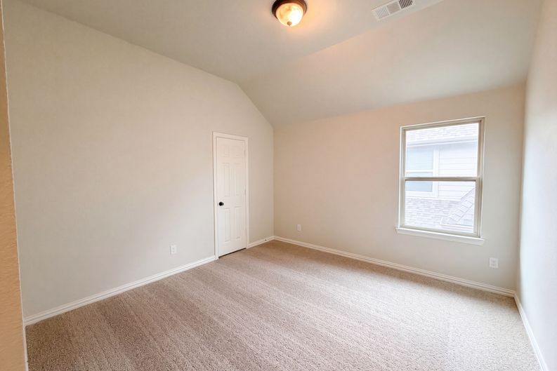 Photo 31 of 39 of 9332 Kaitlyn Ct, Lantana, TX