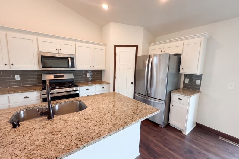 Photo 10 of 42 of 14971 Rabbit St NW, Ramsey, MN