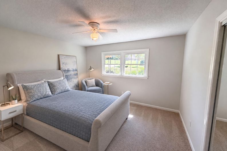Photo 11 of 18 of 4305 Dawnwood Dr, Gastonia, NC