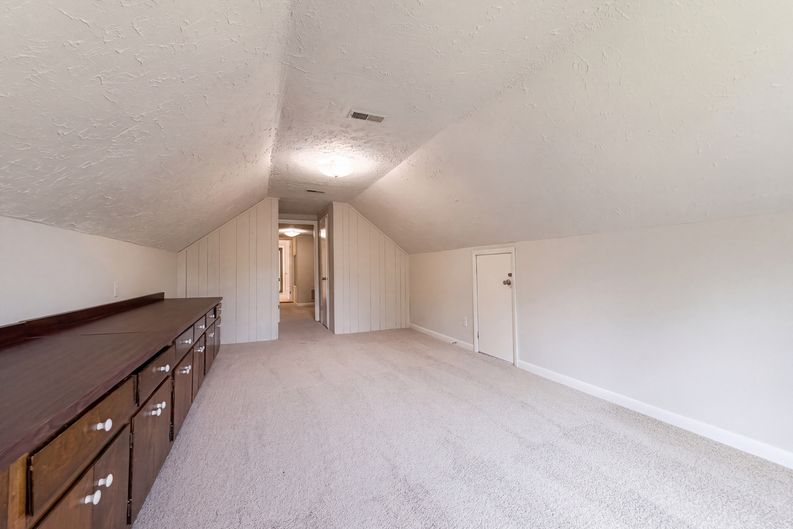 Photo 19 of 21 of 2337 Rolling Hill Rd, Fayetteville, NC