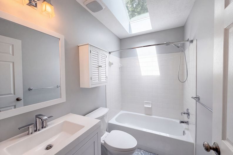 Photo 13 of 27 of 11301 Willowdale Dr, Germantown, MD