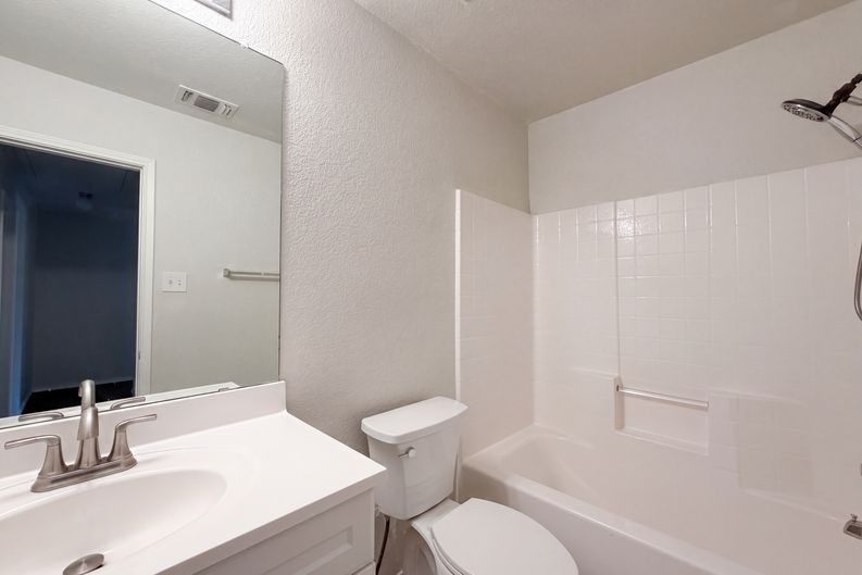 Photo 10 of 17 of 825 Village Point Ln, Fort Worth, TX