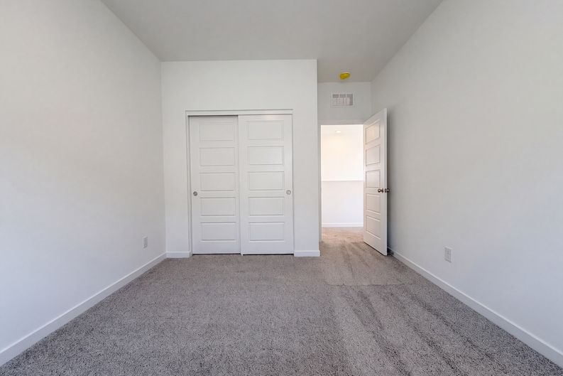 Photo 13 of 19 of 8364 Caldera Hills Ave, Las Vegas, NV