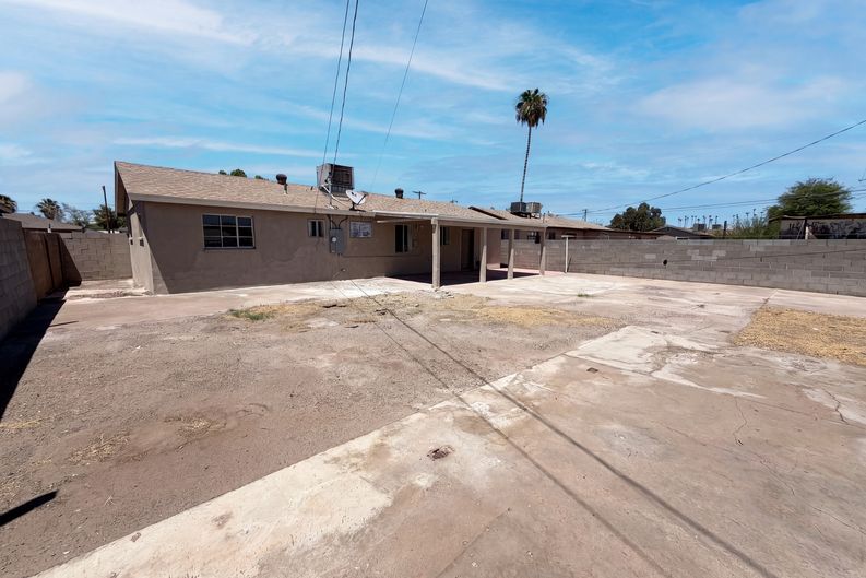 Photo 20 of 21 of 4505 W Clarendon Ave, Phoenix, AZ