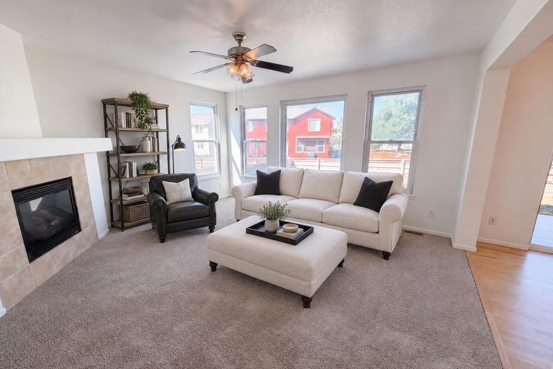 Photo 10 of 31 of 10253 Uravan St, Commerce City, CO