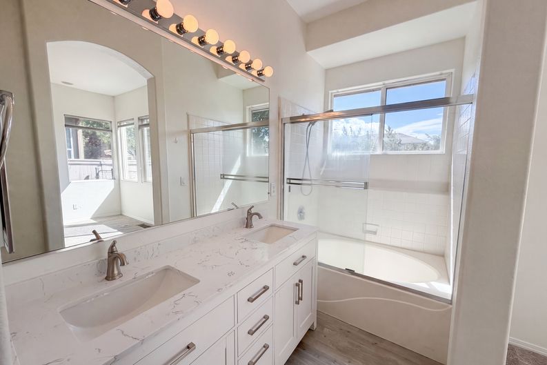 Photo 10 of 22 of 9889 Northrup Dr, Reno, NV