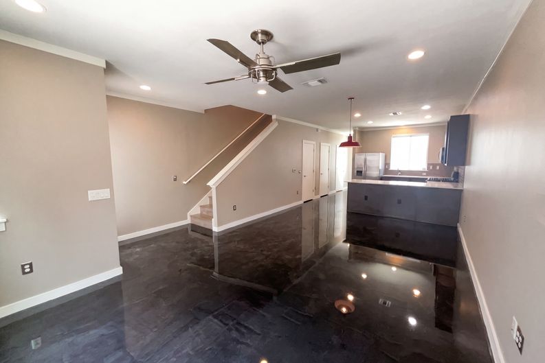 Photo 7 of 21 of 330 Clay St, San Antonio, TX