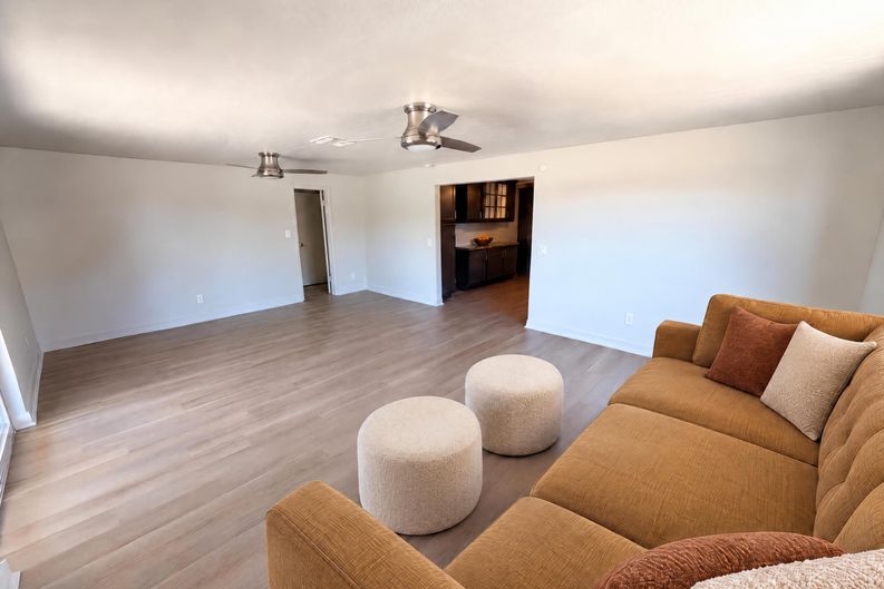 Photo 9 of 30 of 5921 W Cypress St, Phoenix, AZ