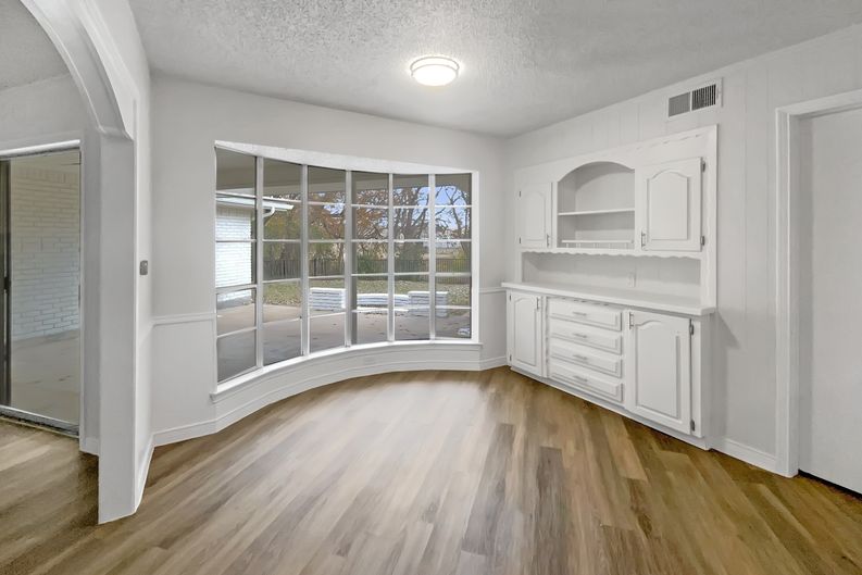 Photo 9 of 25 of 203 Westpark Dr S, McKinney, TX