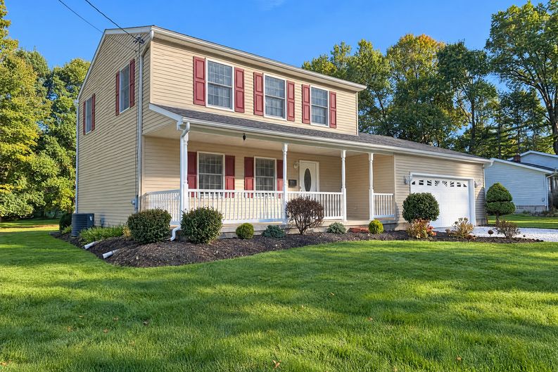 Photo 31 of 43 of 453 Carruthers Rd, Tallmadge, OH