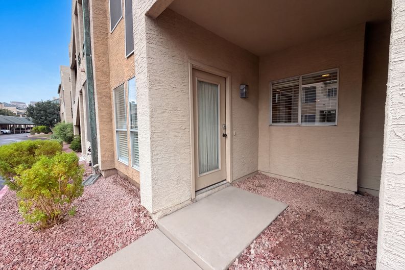 Photo 19 of 23 of 101 N 7th St, Phoenix, AZ