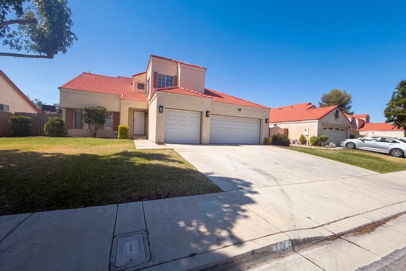 Photo 18 of 22 of 4256 Trenton Ave, Palmdale, CA