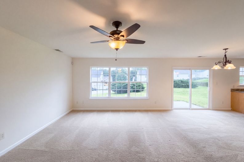 Photo 3 of 21 of 315 Royal Grey Ct, Winston Salem, NC