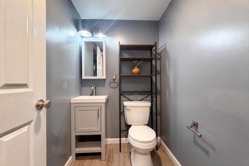 Photo 20 of 28 of 195 Brackbill Ct, Pickerington, OH