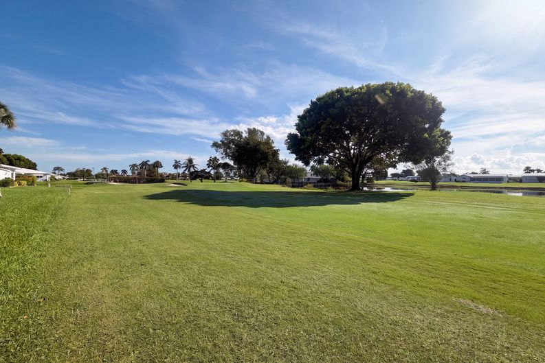 Photo 22 of 23 of 400 SW Golfview Ter, Boynton Beach, FL