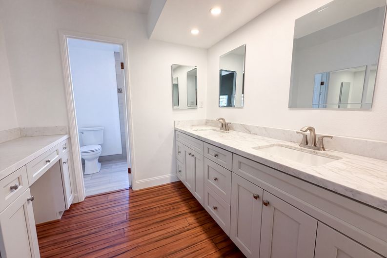 Photo 17 of 40 of 15408 Glentree Rd, Valley Center, CA