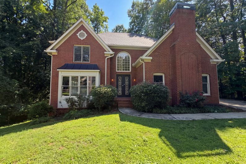 Photo 23 of 28 of 644 Laurel Wood Dr SW, Marietta, GA