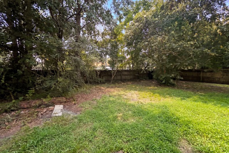 Photo 23 of 25 of 37091 Southern Glen Way, Hilliard, FL
