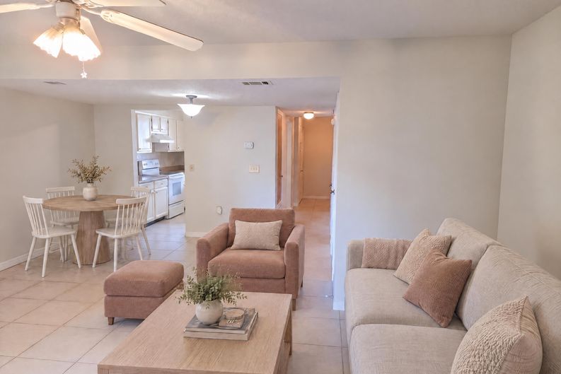 Photo 5 of 17 of 2 Cinderella Ln NW, Fort Walton Beach, FL
