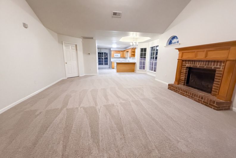 Photo 3 of 15 of 210 Hidden Cove Cir, Pelham, AL