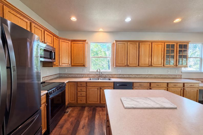 Photo 11 of 45 of 13399 W 84th Pl, Arvada, CO