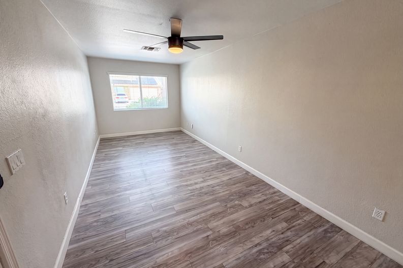 Photo 12 of 30 of 16245 W Tonto St, Goodyear, AZ