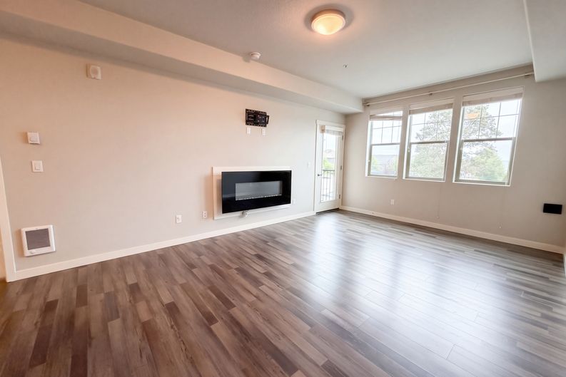 Photo 9 of 18 of 16417 NW Chadwick Way, Portland, OR