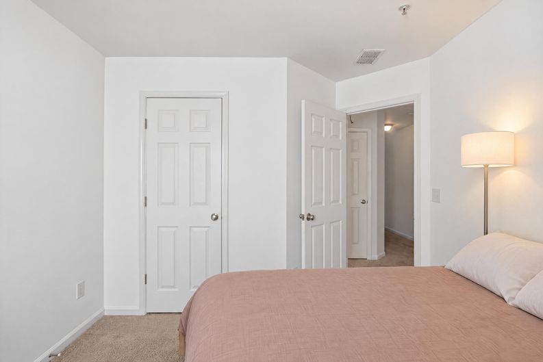 Photo 17 of 29 of 313 Balaban Cir, Woodstock, GA