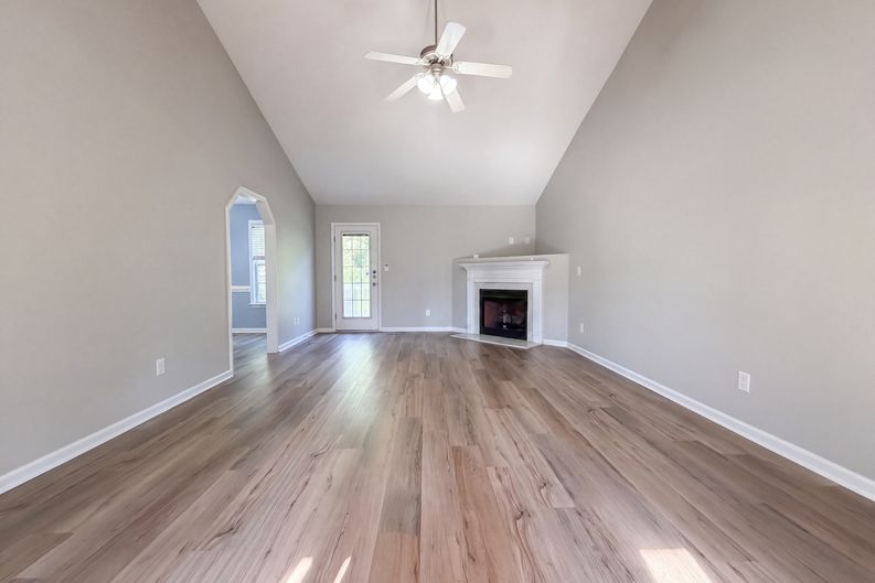 Photo 3 of 20 of 161 Patterdale Pl, Benson, NC